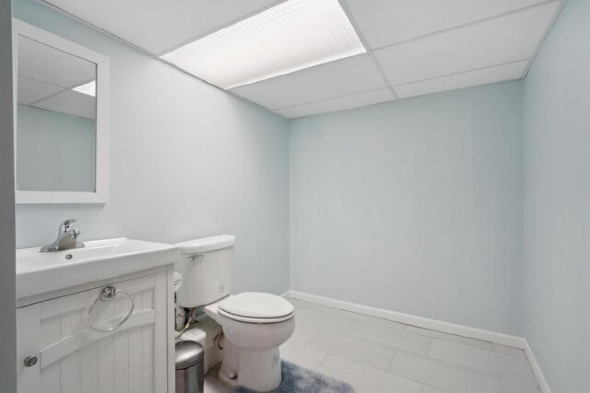 Picture of Home For Sale in Waterloo, Iowa, United States