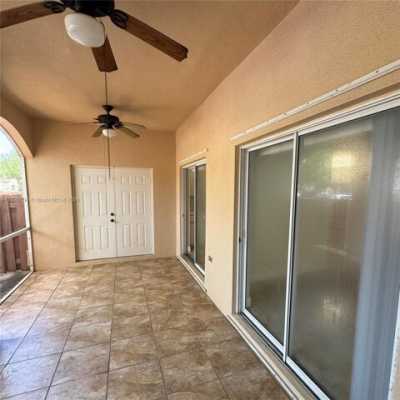 Home For Rent in Weston, Florida
