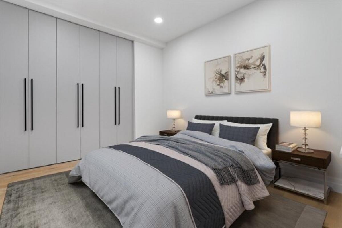 Picture of Home For Sale in Somerville, Massachusetts, United States