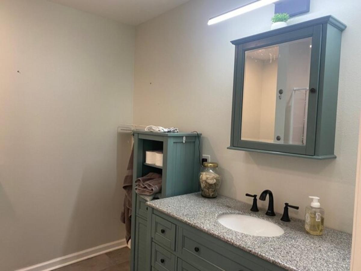 Picture of Home For Sale in Lake Charles, Louisiana, United States