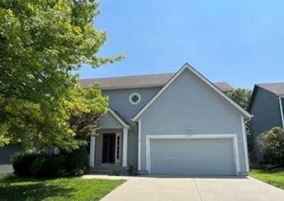 Home For Sale in Olathe, Kansas