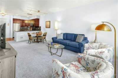 Home For Sale in Bainbridge Island, Washington