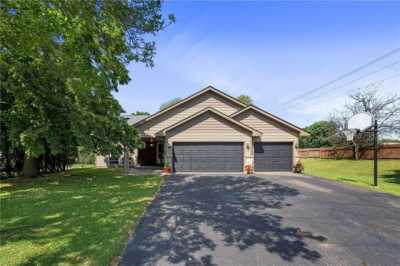 Home For Sale in Lakeville, Minnesota