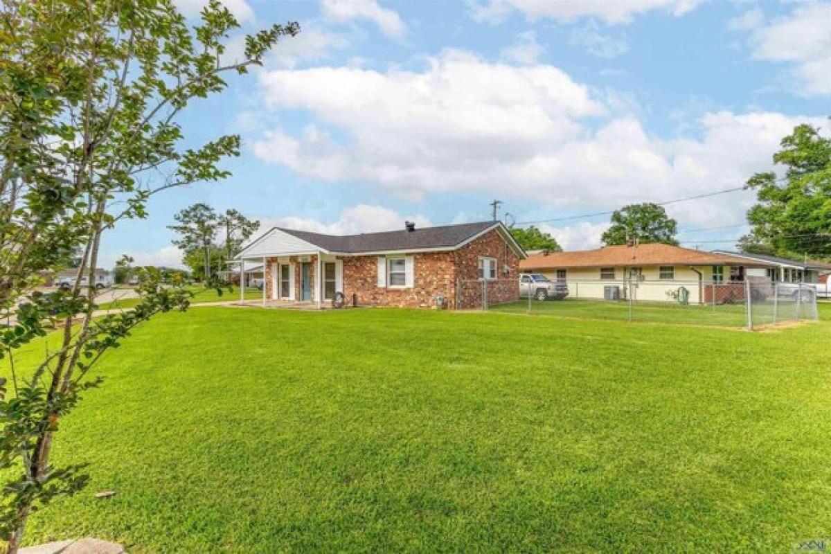 Picture of Home For Sale in Houma, Louisiana, United States