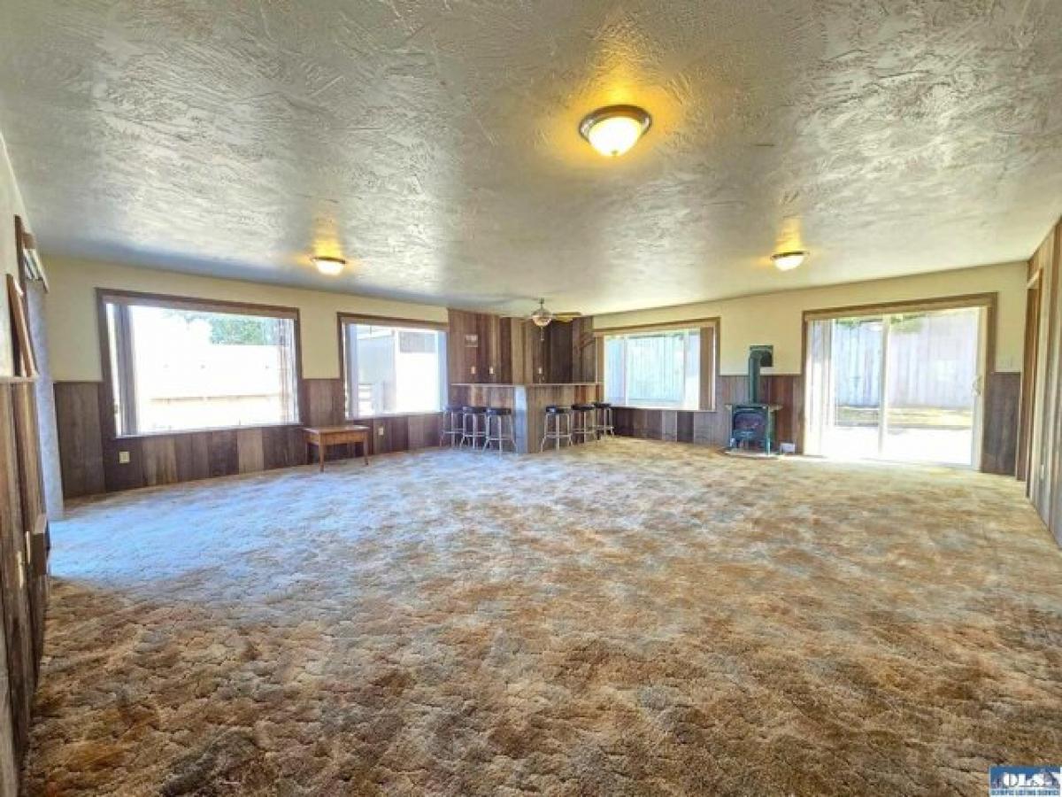 Picture of Home For Sale in Sequim, Washington, United States