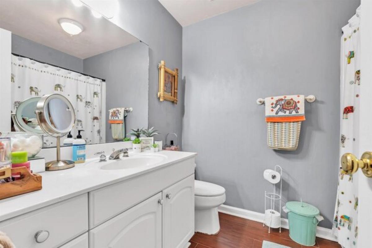 Picture of Home For Sale in Tallahassee, Florida, United States