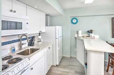 Home For Sale in Daytona Beach, Florida