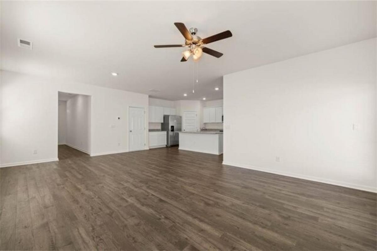 Picture of Home For Sale in Hampton, Georgia, United States