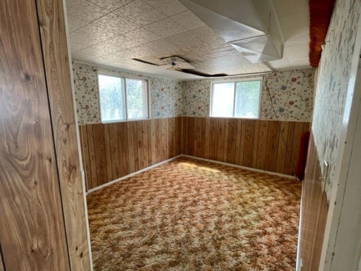 Picture of Home For Sale in Fort Duchesne, Utah, United States