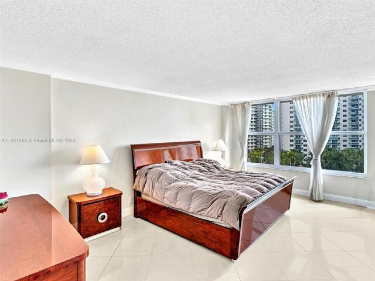 Picture of Home For Sale in Hollywood, Florida, United States