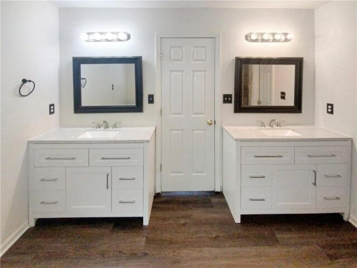 Picture of Home For Sale in McDonough, Georgia, United States