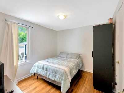 Home For Sale in Grosse Ile, Michigan