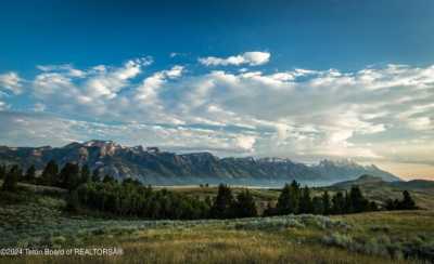 Residential Land For Sale in Jackson, Wyoming