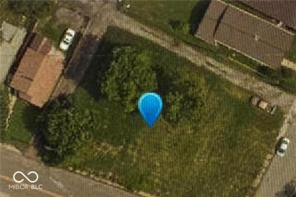 Picture of Residential Land For Sale in Indianapolis, Indiana, United States