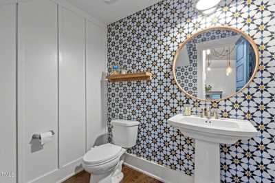 Home For Sale in Chapel Hill, North Carolina