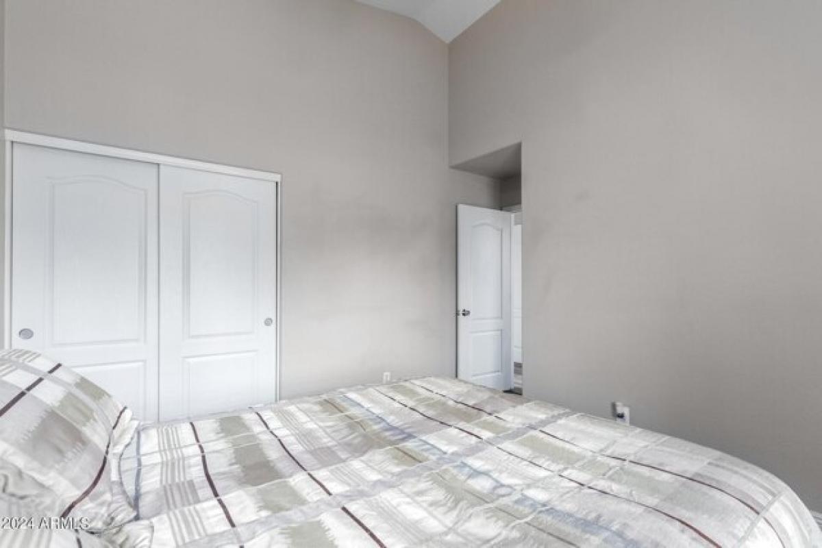 Picture of Home For Sale in Goodyear, Arizona, United States