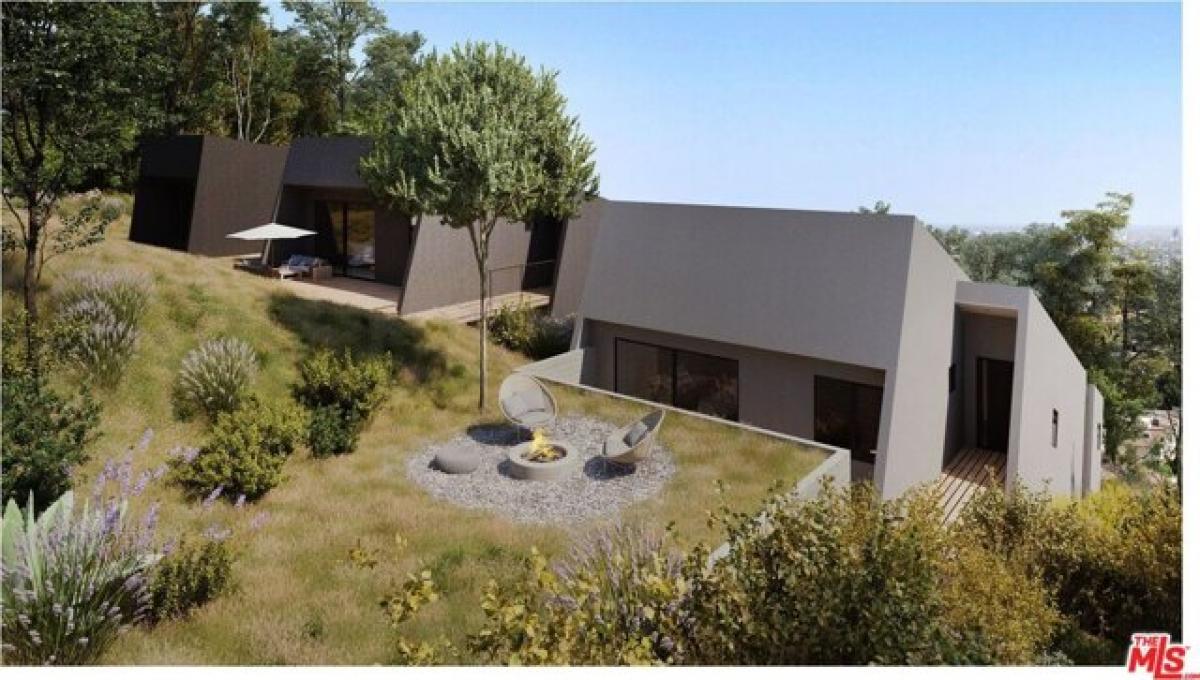 Picture of Residential Land For Sale in Los Angeles, California, United States