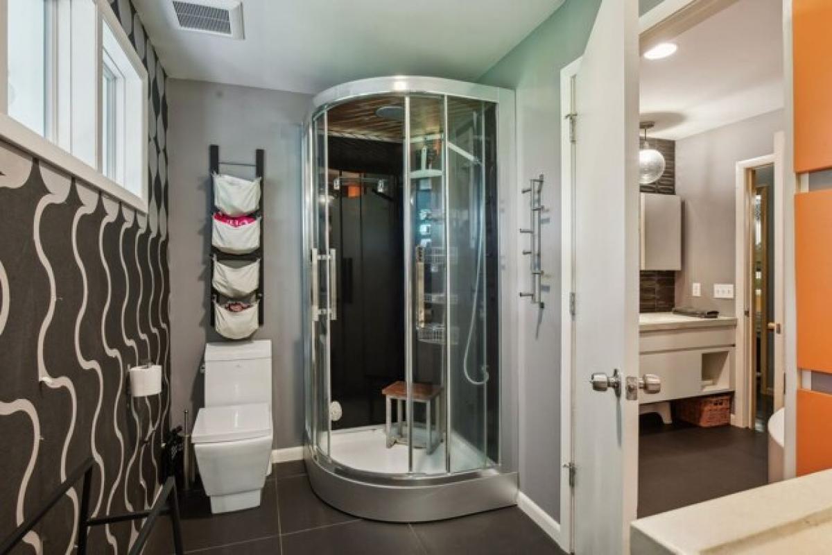 Picture of Home For Sale in Saint Louis Park, Minnesota, United States