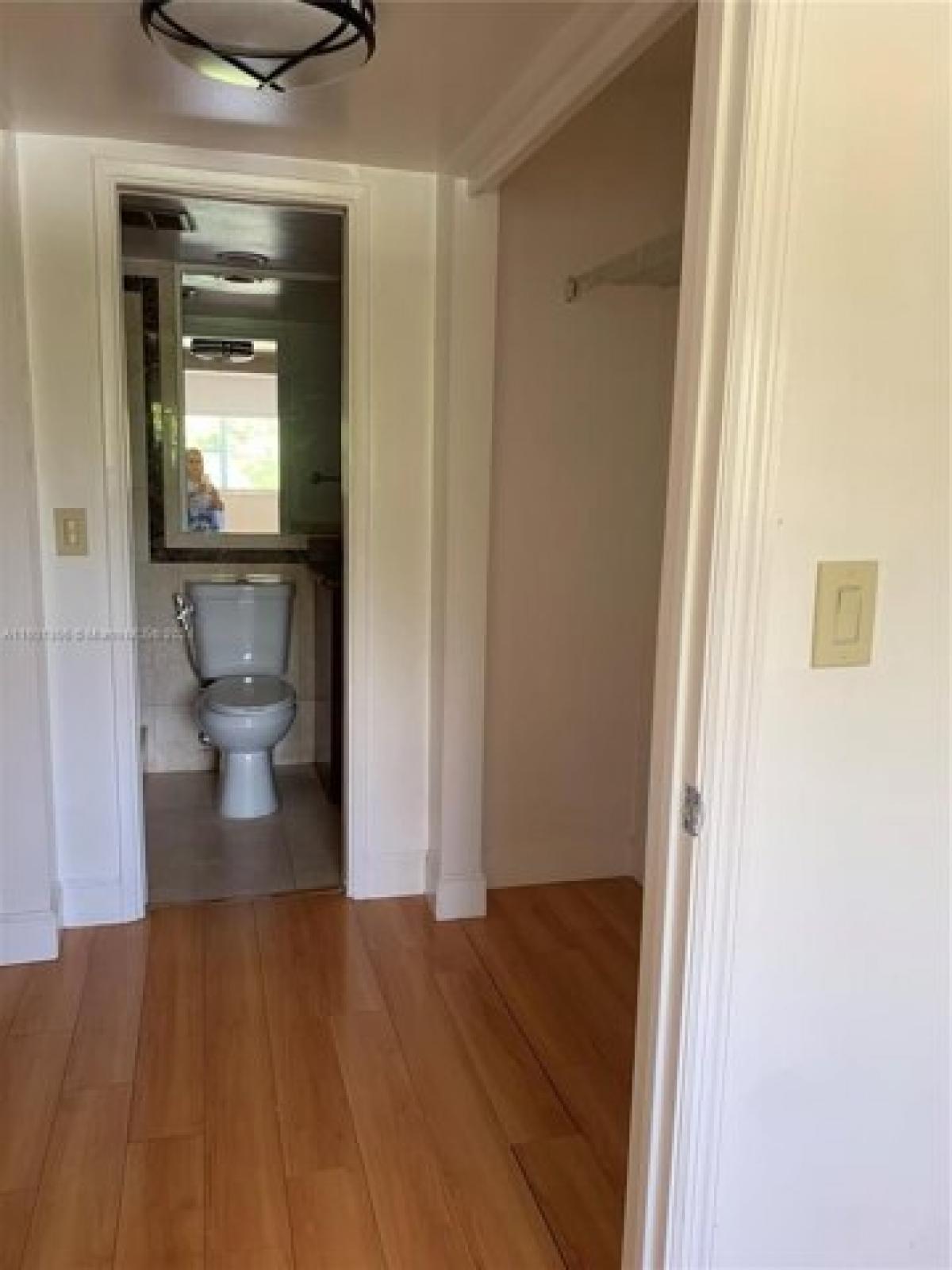 Picture of Home For Sale in Hallandale Beach, Florida, United States