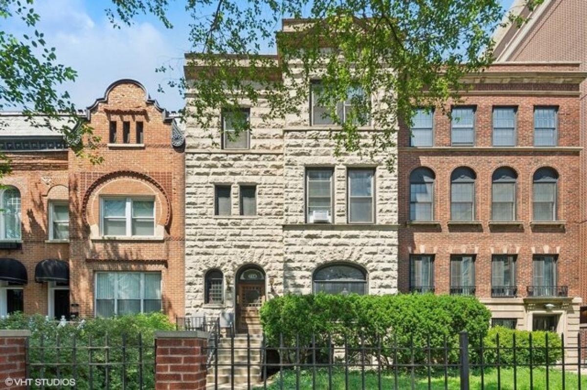 Picture of Apartment For Rent in Chicago, Illinois, United States