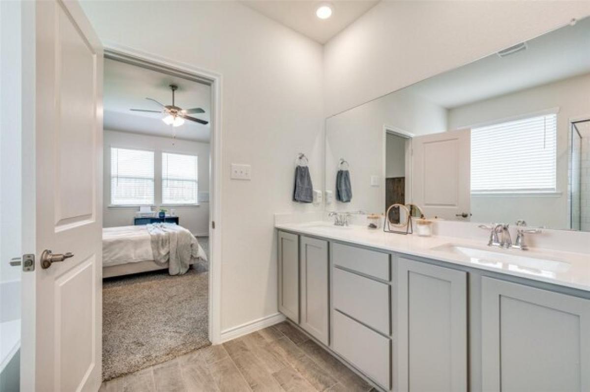 Picture of Home For Rent in Aubrey, Texas, United States