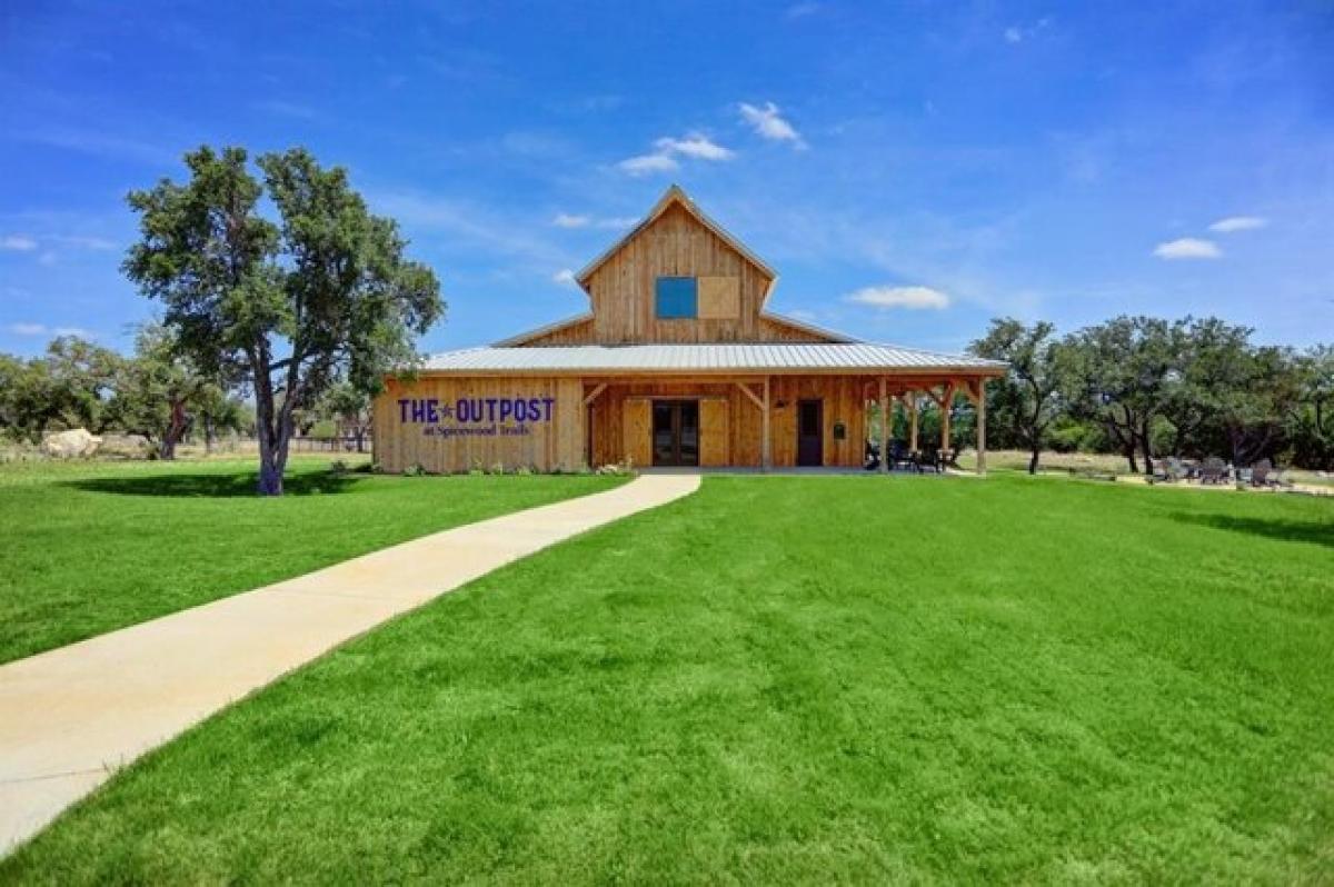 Picture of Home For Sale in Spicewood, Texas, United States