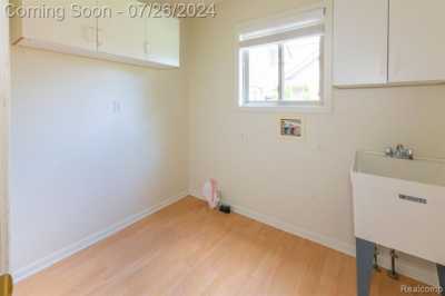 Home For Sale in Monroe, Michigan