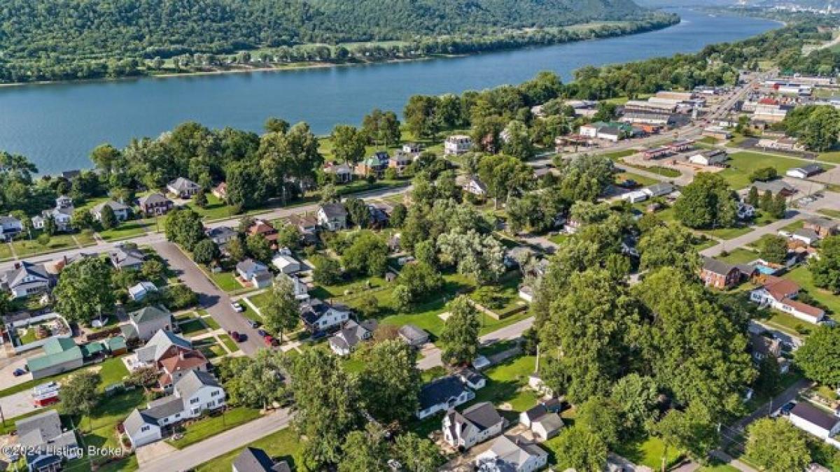 Picture of Home For Sale in Carrollton, Kentucky, United States
