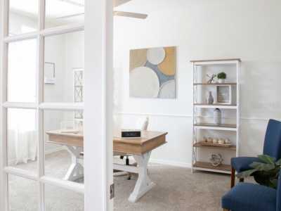 Home For Sale in Lake Alfred, Florida