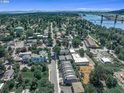 Residential Land For Sale in Portland, Oregon