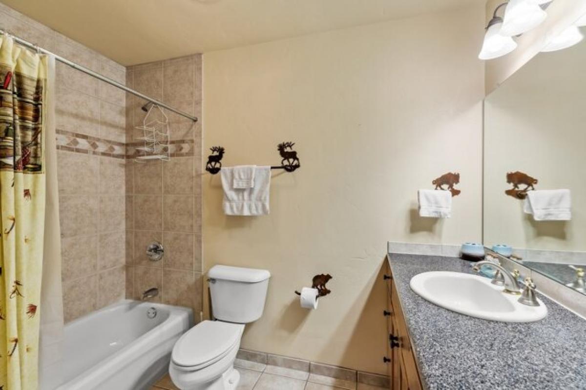 Picture of Home For Sale in Steamboat Springs, Colorado, United States