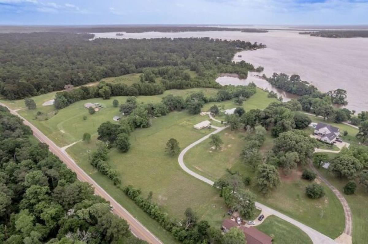 Picture of Residential Land For Sale in Trinity, Texas, United States