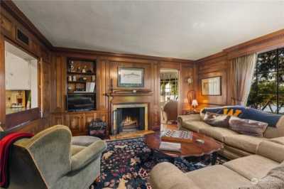 Home For Sale in Lakewood, Washington