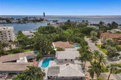 Home For Sale in Pompano Beach, Florida