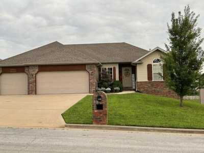 Home For Sale in Springfield, Missouri