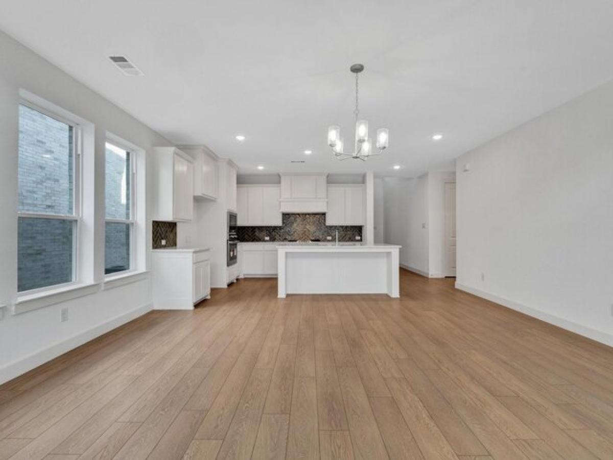 Picture of Home For Sale in McKinney, Texas, United States