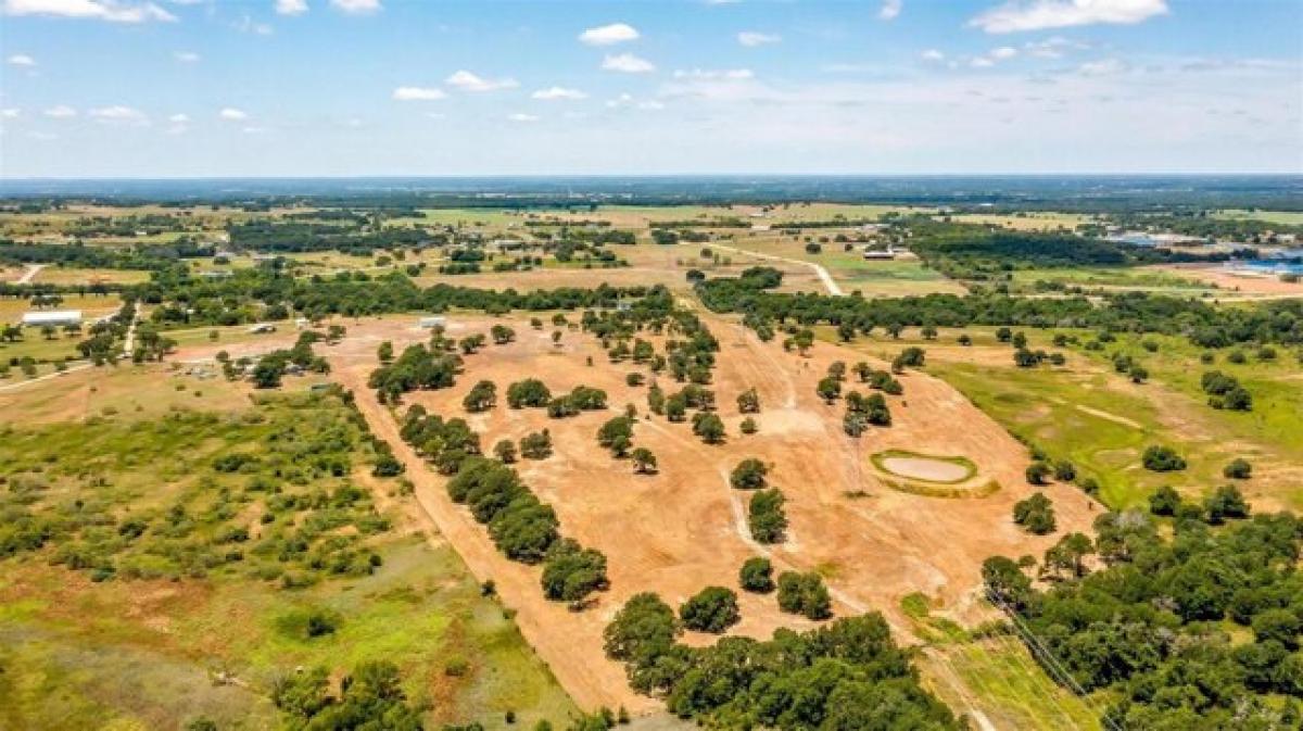 Picture of Residential Land For Sale in Weatherford, Texas, United States