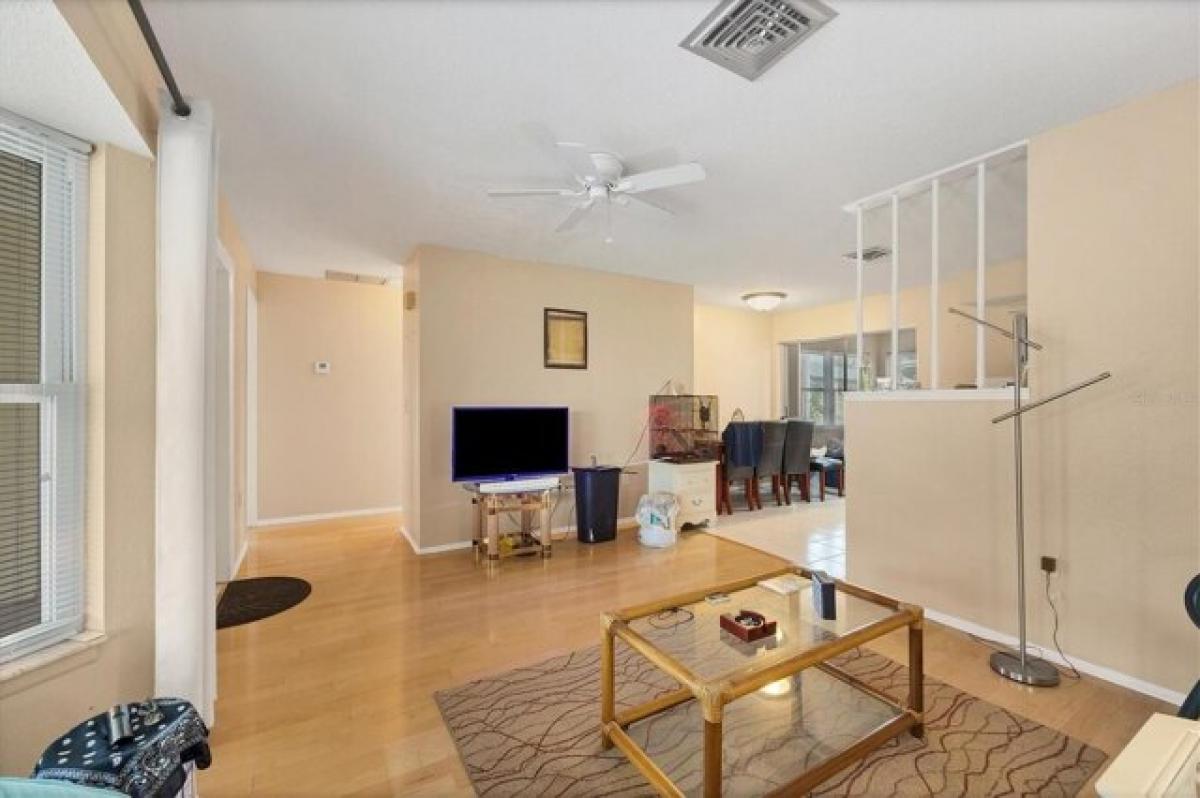 Picture of Home For Sale in North Port, Florida, United States