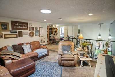 Home For Sale in Palmdale, California