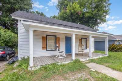 Home For Sale in Gastonia, North Carolina