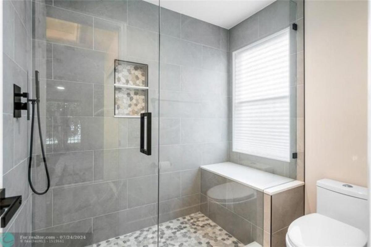 Picture of Home For Sale in Wellington, Florida, United States