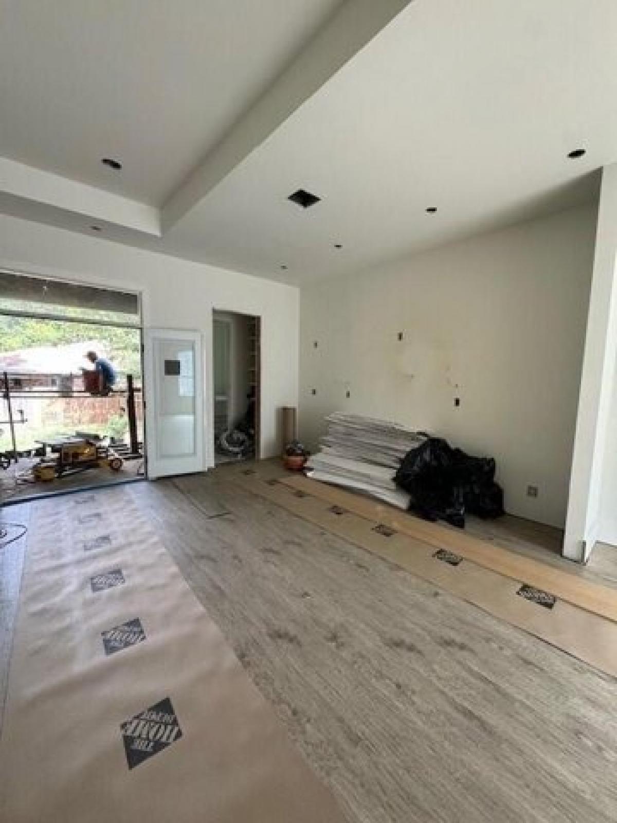 Picture of Home For Sale in Metairie, Louisiana, United States