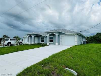 Home For Rent in Lehigh Acres, Florida