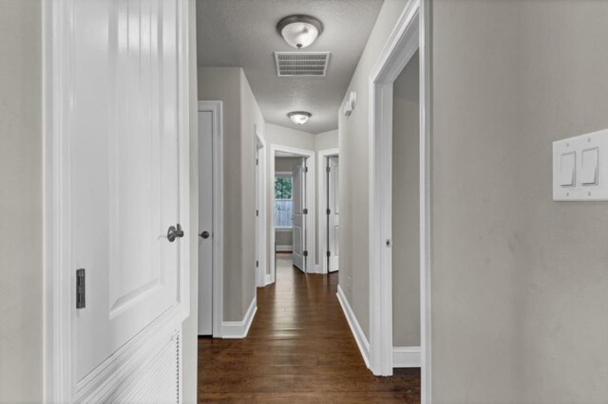 Picture of Home For Sale in Gulf Breeze, Florida, United States