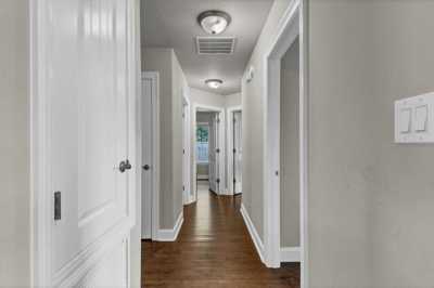 Home For Sale in Gulf Breeze, Florida