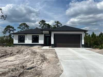 Home For Sale in Lehigh Acres, Florida