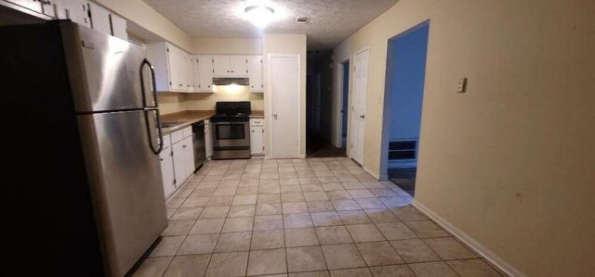 Picture of Home For Sale in Decatur, Georgia, United States