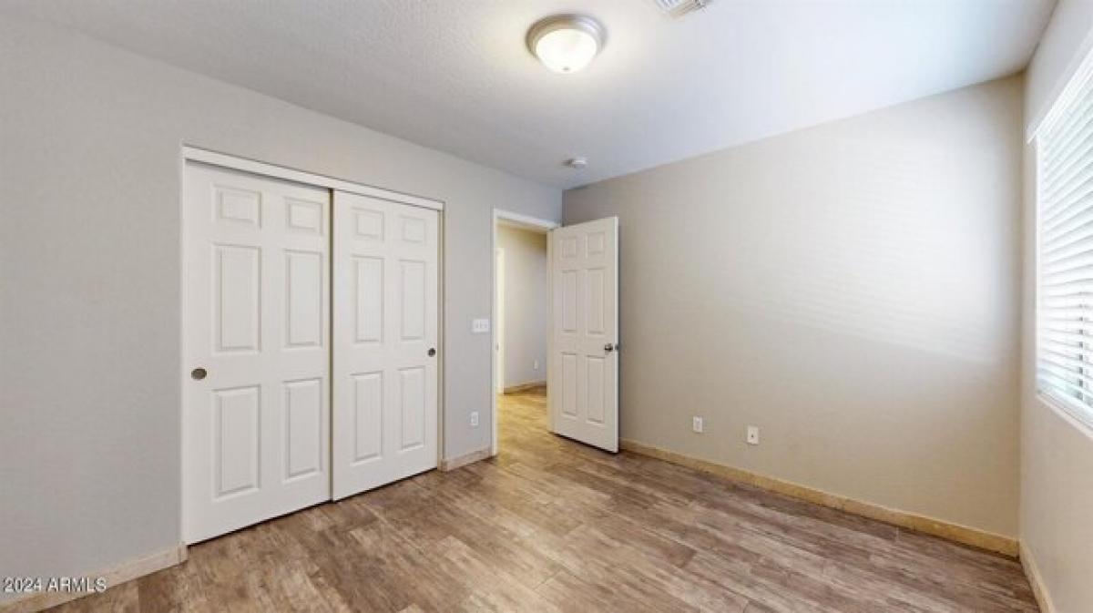 Picture of Home For Sale in Surprise, Arizona, United States