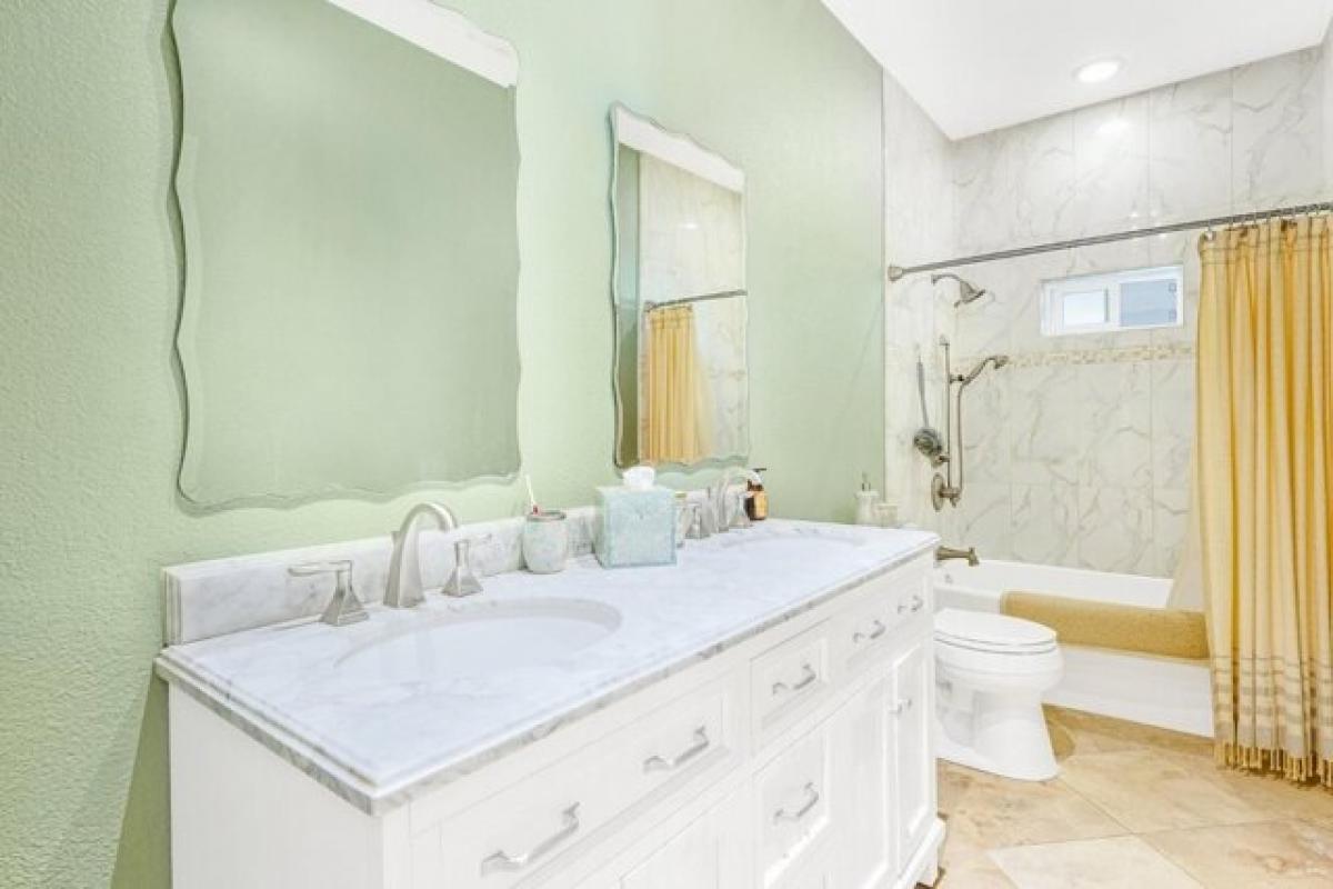 Picture of Home For Sale in Madera, California, United States