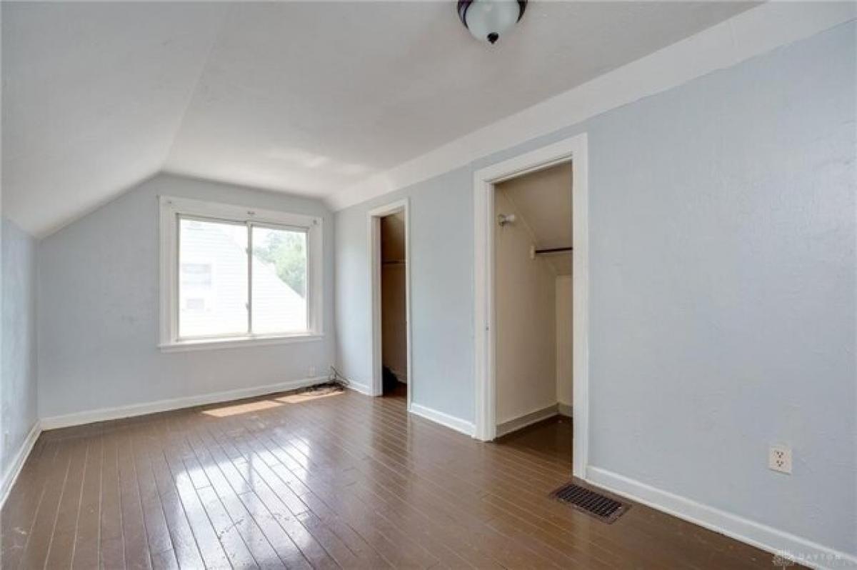 Picture of Home For Sale in Dayton, Ohio, United States
